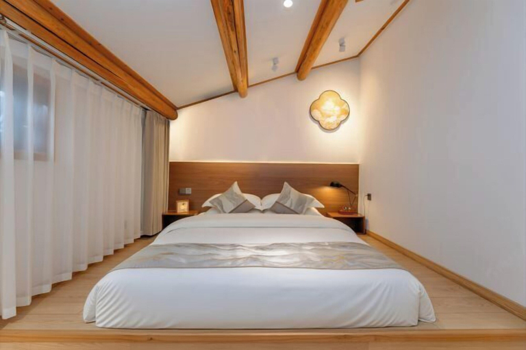 Room 3, Xidi Jiansu Inn, Huangshan