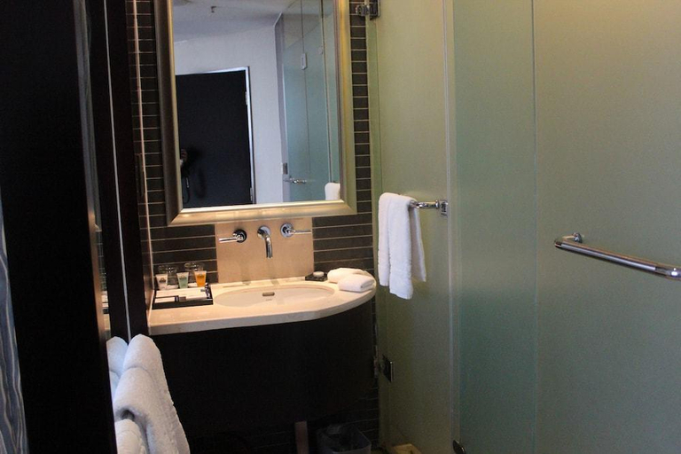 Bathroom, Vintage Hill Hotel, Yinchuan