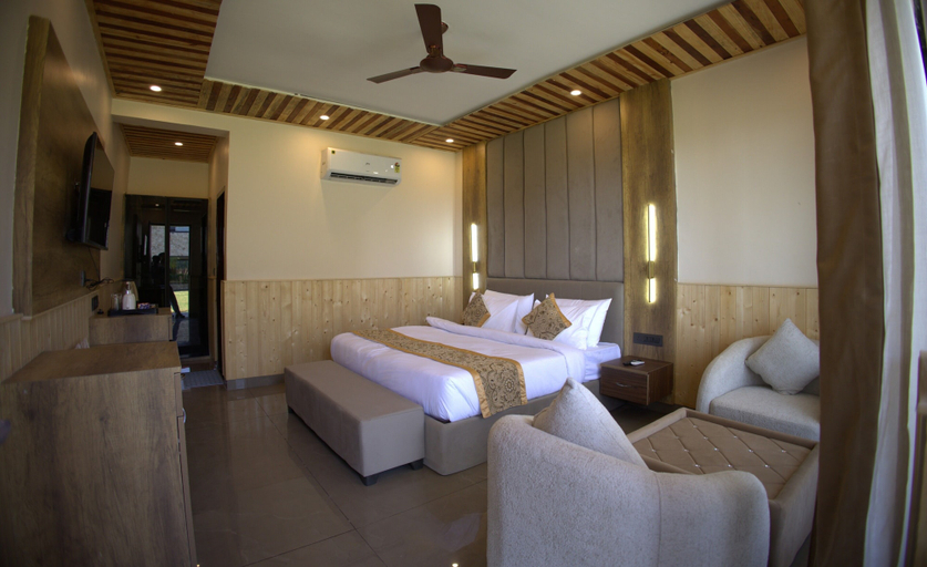 Room 4, Tiger Aura resort, Nainital