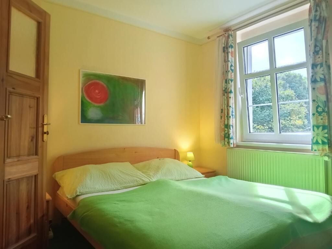 Room 5, U Zeleného stromu, Děčín