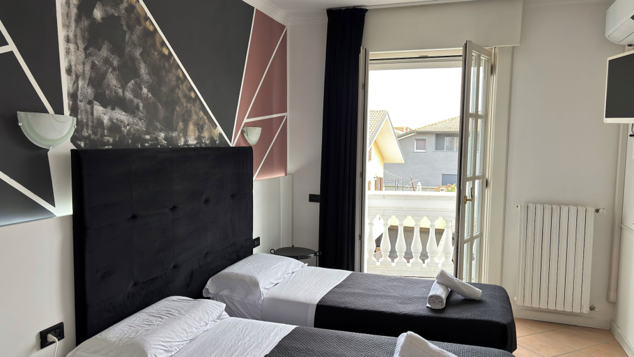 Bedroom 2, WHITE HOUSE, Milano