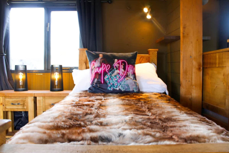 Room 3, Drumcoltran Cabin - Puppy Lounge Arcades Games Room, Lincolnshire