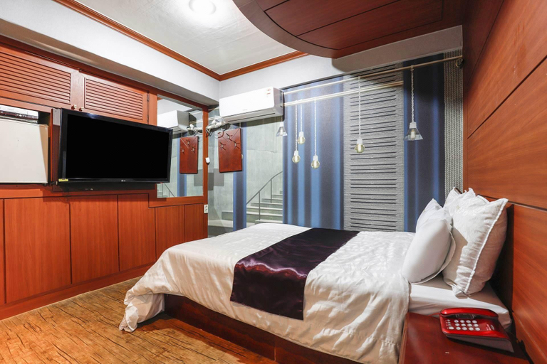 Bedroom 4, Jongno Daehakro Swiss, Jongno