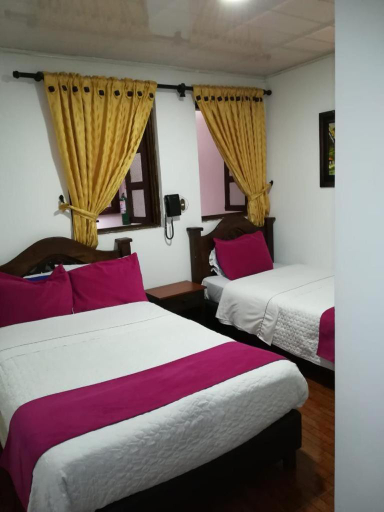 5, HOSTAL INTERNACIONAL, Santafé de Bogotá
