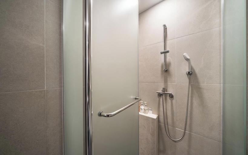 Bathroom 4, Hotel Myeong Jak, Suwon