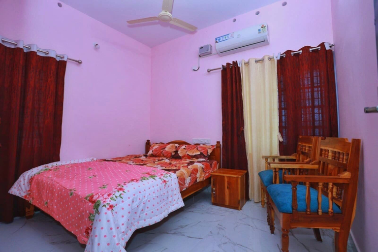 Room 5, LAKE OF ALSIMA, Kollam