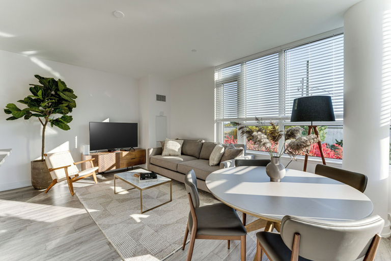 Living area 3, Friday Harbour Resort, Simcoe