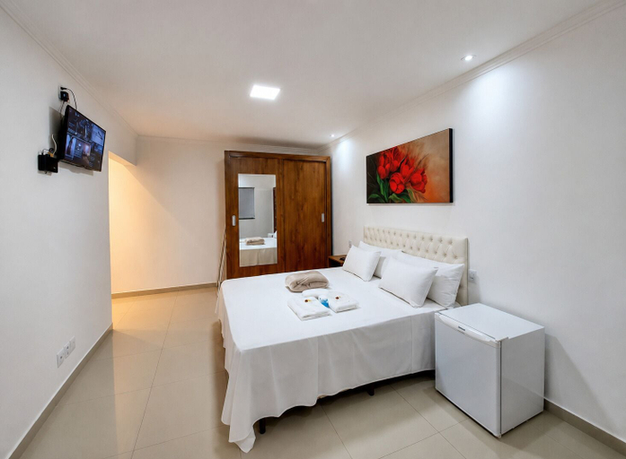 Room 4, Suíte com Jacuzzi Vista de Escarpas 2, Capitólio