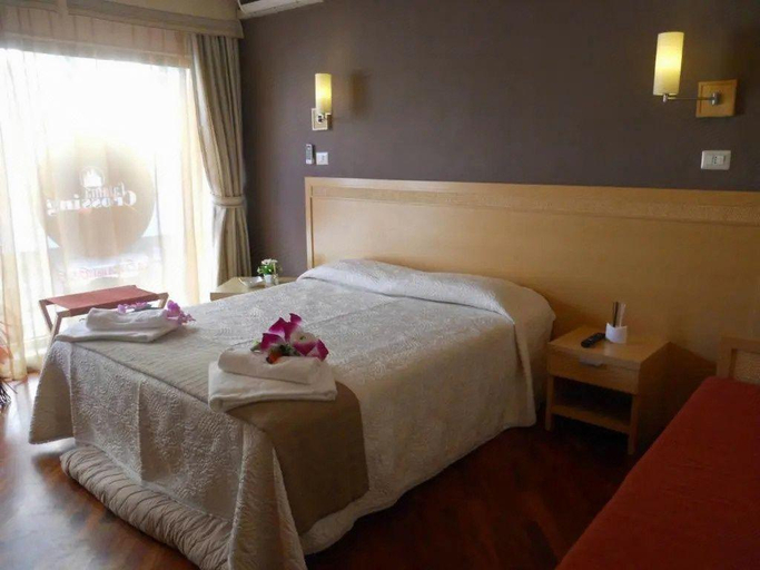 Bedroom 5, Catania Crossing B&B Rooms and Comforts, Catania