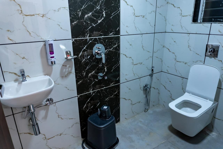 Bathroom 4, Advik Farms and Resort, Thane