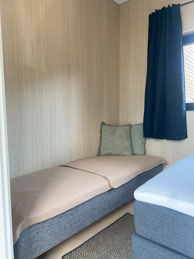 Bedroom 2, Lyngvær Signature Lodge - Jacuzzi & Sauna - No 27, Vågan