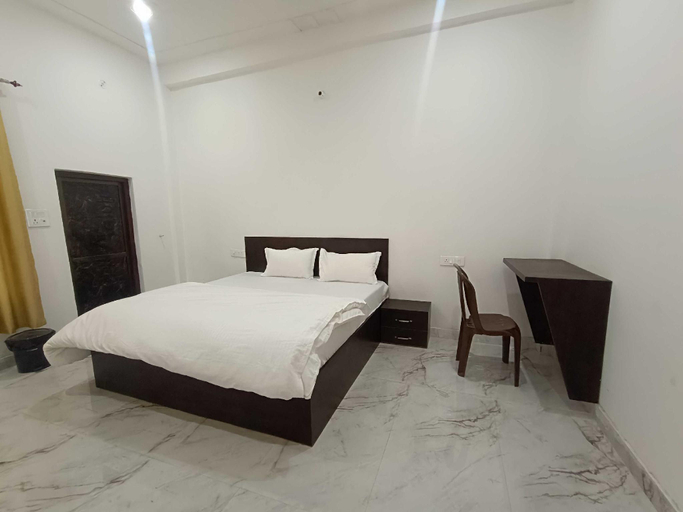 Others 2, Hotel O Nitya, Faizabad