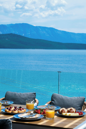 Outdoor dining 5, Blue Horizon, Ionian Islands