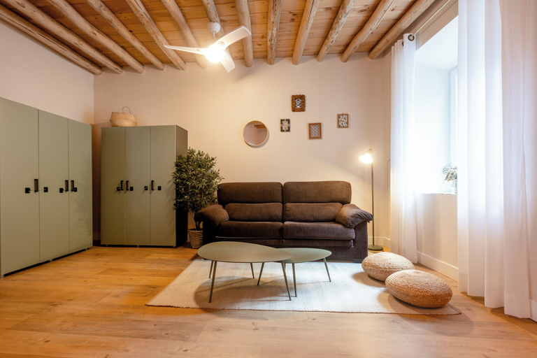 Living area, Hospedería Boho Granada by eme hoteles, Granada