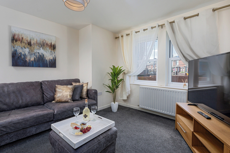 Living area 2, House - Sleeps 10 - Parking - Wifi, Cumbria