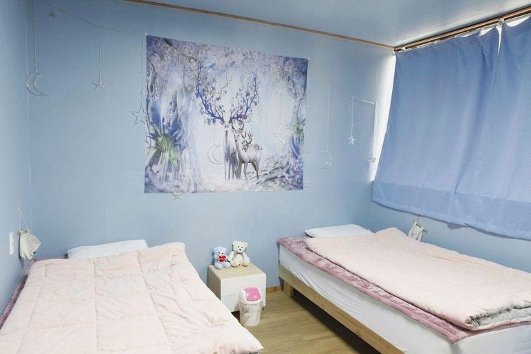 Bedroom 4, Baozen Guesthouse, Jeju