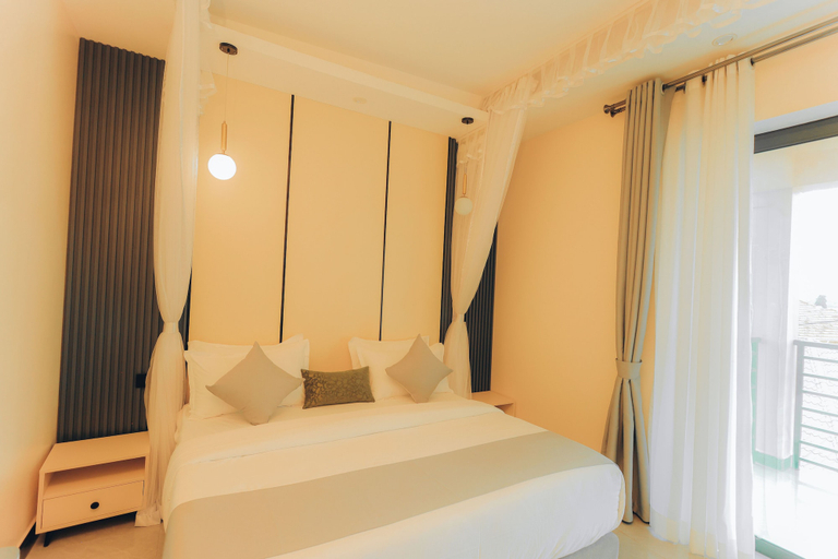 Room 3, Port Harbor Hotel, Jinja