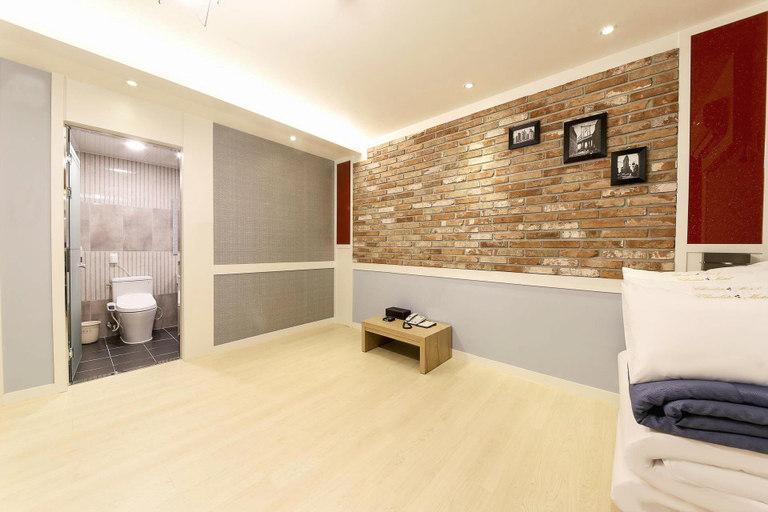 Bedroom 2, Yeosu Hotel Chocolate, Yeosu