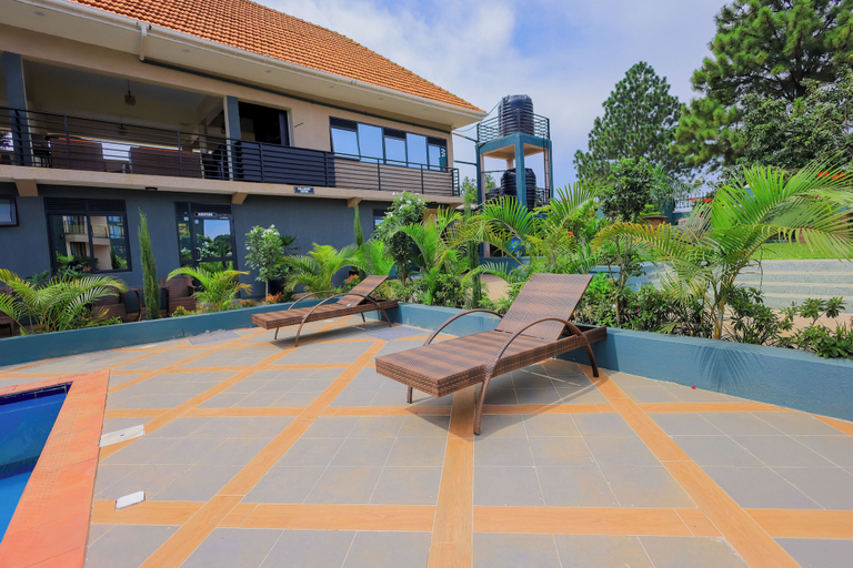 Terrace/patio, Port Harbor Hotel, Jinja