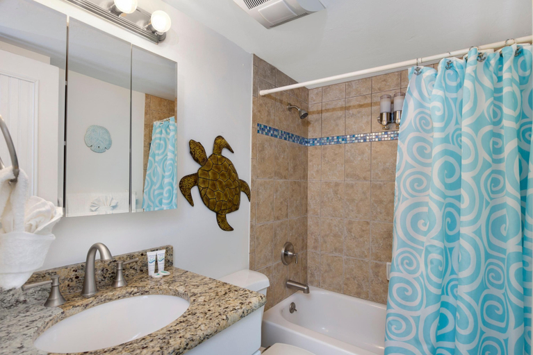 Bathroom 5, Bel Air Beach Club Penthouse 503, Lee