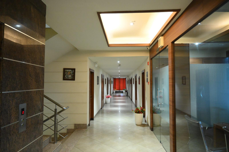 Public Area 3, HOTEL GENISTA INN, Ranchi