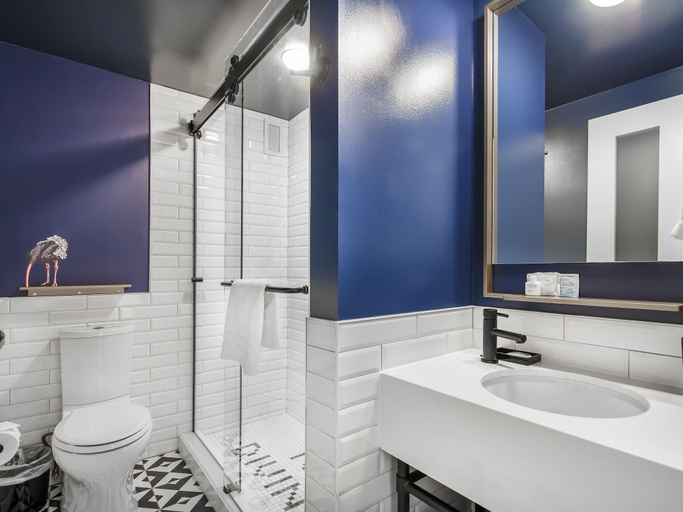 Bathroom 5, Hotel Belmont Vancouver - MGallery Collection, Greater Vancouver