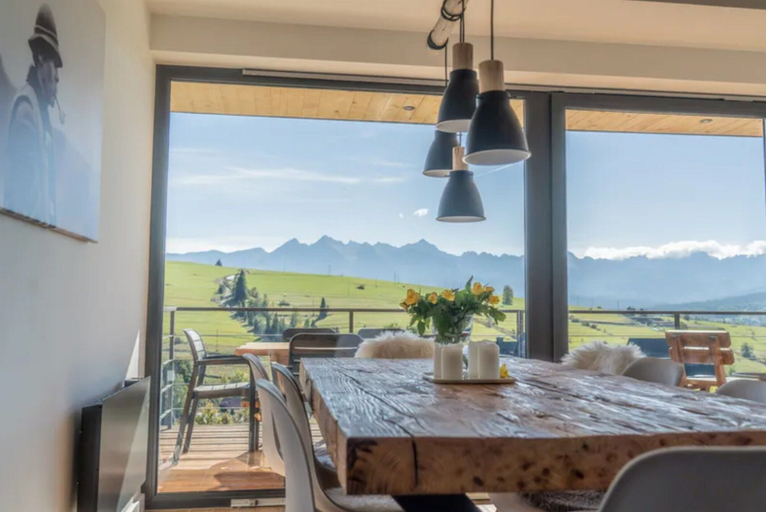 Dining 2, Large Holiday Villa With Sauna and Mountain Views, Tatra