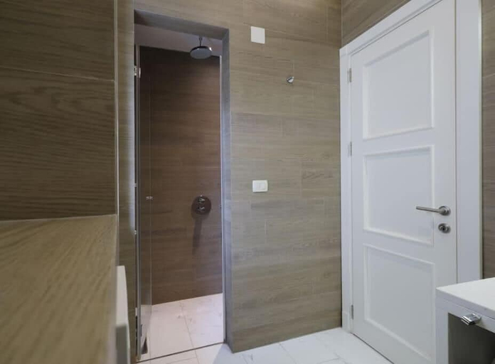 Bathroom 2, Status M Apartments Franca23