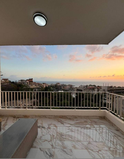 Room 4, Tabarja s Lovely Seaview Apartment, Kasrouane