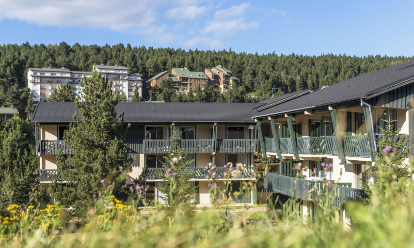 Exterior 3, Premium Alpine Family Retreat With Mountain Charm, Pyrénées-Orientales