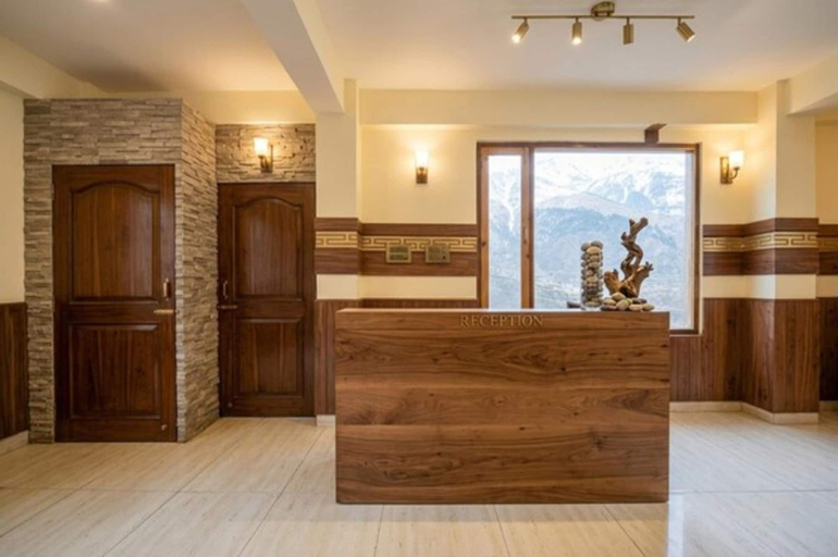 Lobby 1, Biker Gang Hotel & Cafe By OTABoostup, Lahul & Spiti