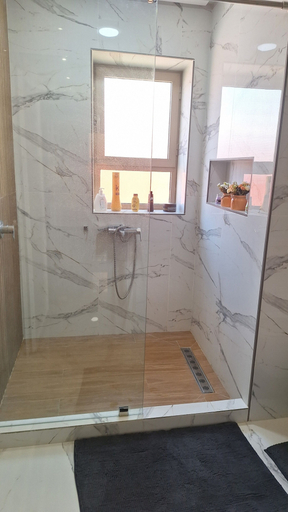 Bathroom 5, villa moderne au centre de Rabat, Rabat