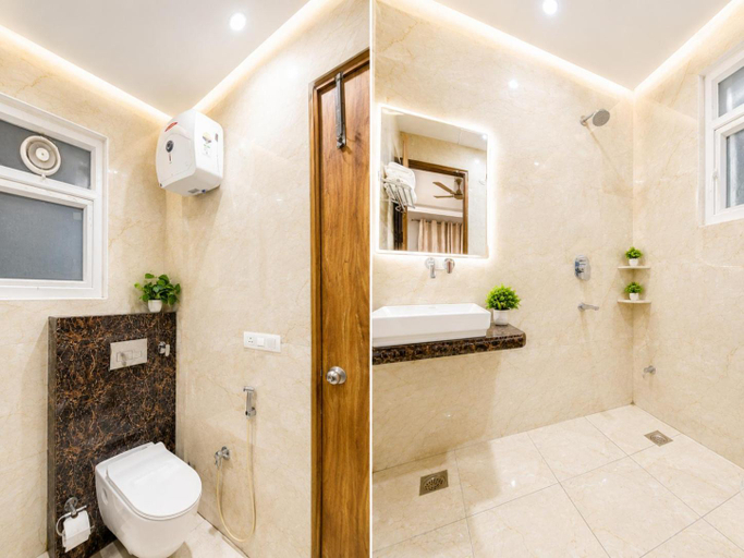 Bathroom 3, Niketan Medanta Service Apartment Near Medanta Hospital, Gurgaon