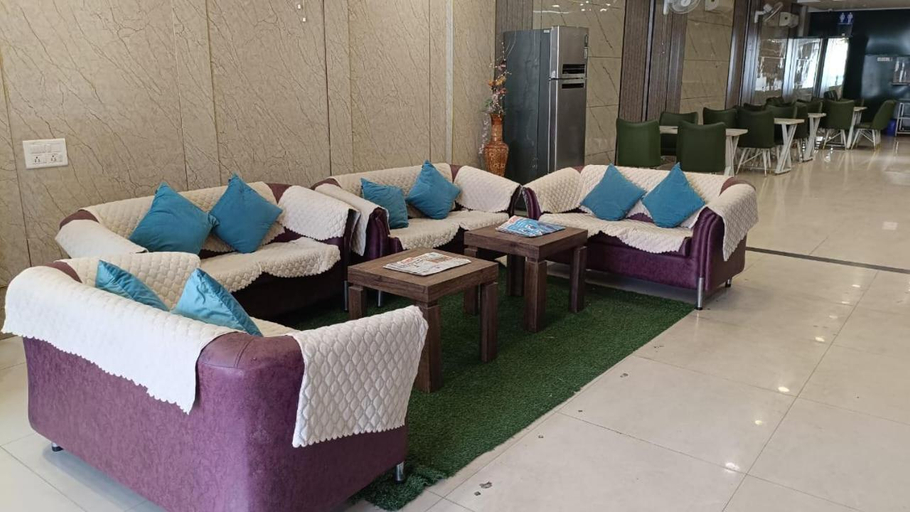 Others 2, Hotel north east, Sahibzada Ajit Singh Nagar