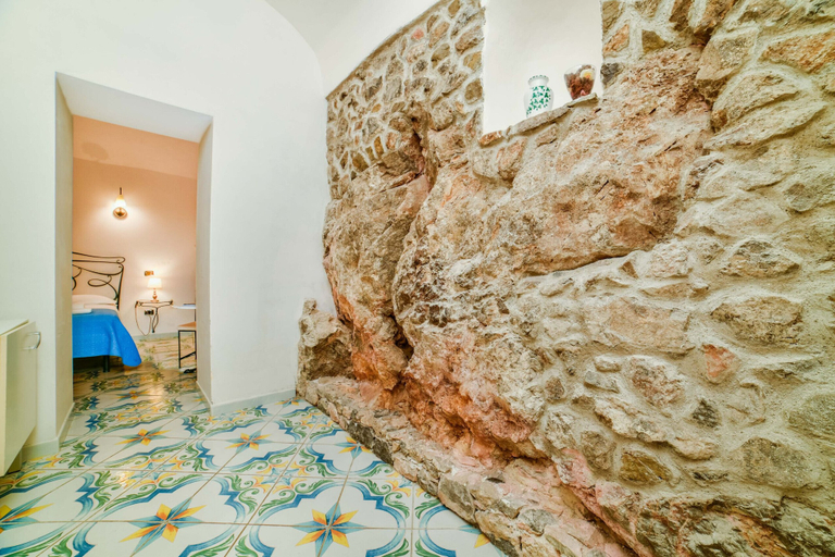 Interior detail 4, Estate4home - La Terrazza di Rosa, Salerno