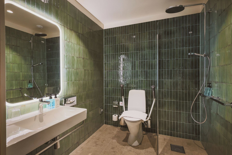 Bathroom 5, Corner Hotel, Stockholm