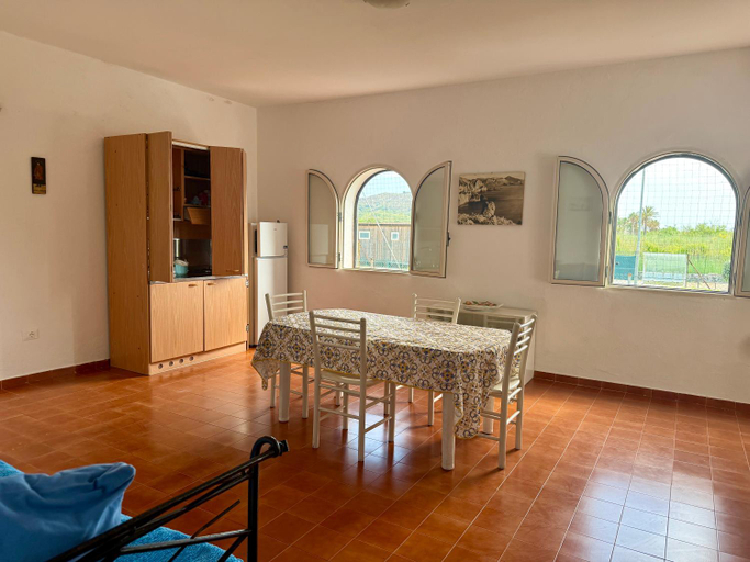 Others 4, Vulcano Apartments, Messina
