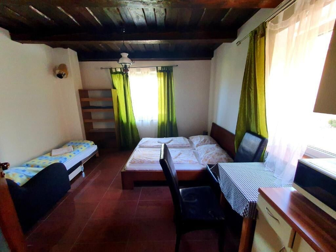 Room 2, Penzion U Adama, Žilina