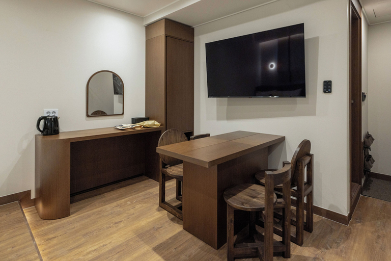 Dining 3, ONJAE STAY SEONGSU, Seongdong