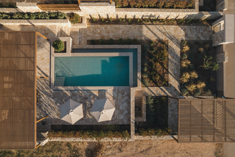 Exterior 2, ORA BLU, Epirus
