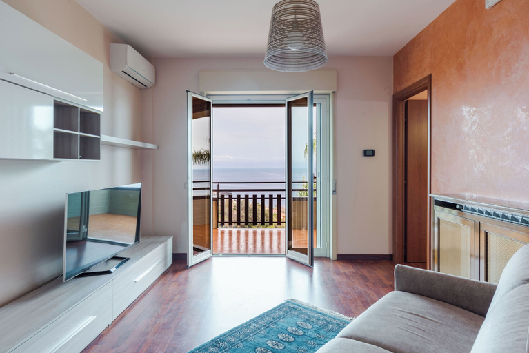 Living area 5, Faraglioni Sea View Terrace by Wonderful Italy, Catania