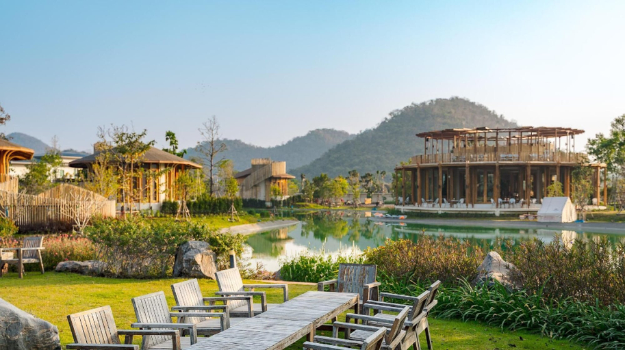 Outdoor dining, Malai Khaoyai, Pak Chong