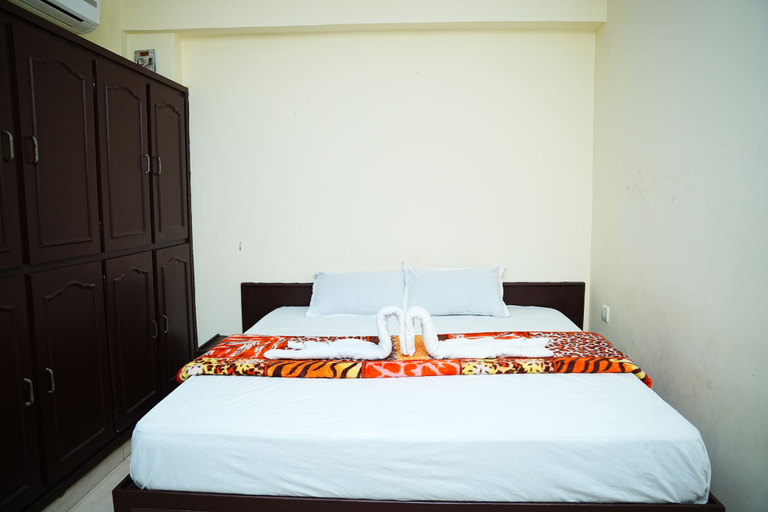 Room 2, SV Grand, East Godavari