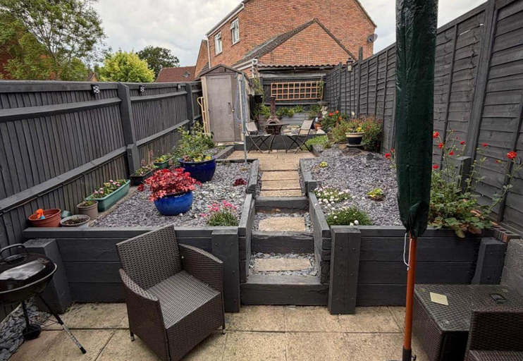 Terrace/patio, Sleeps 5 pet Friendly, Enclosed Garden, Parking, Herefordshire