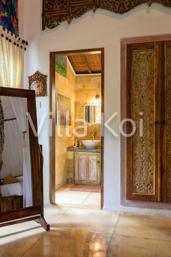 Others 5, Villa Koi, Gianyar