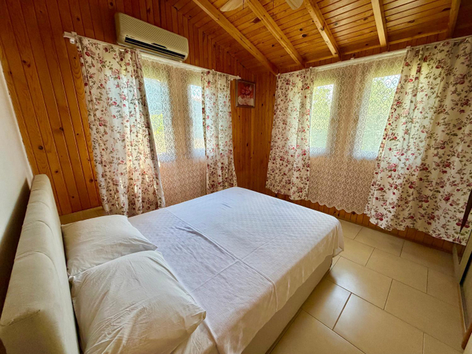 Bedroom 2, Defne Olive Gardens Hotel Fethiye, Fethiye
