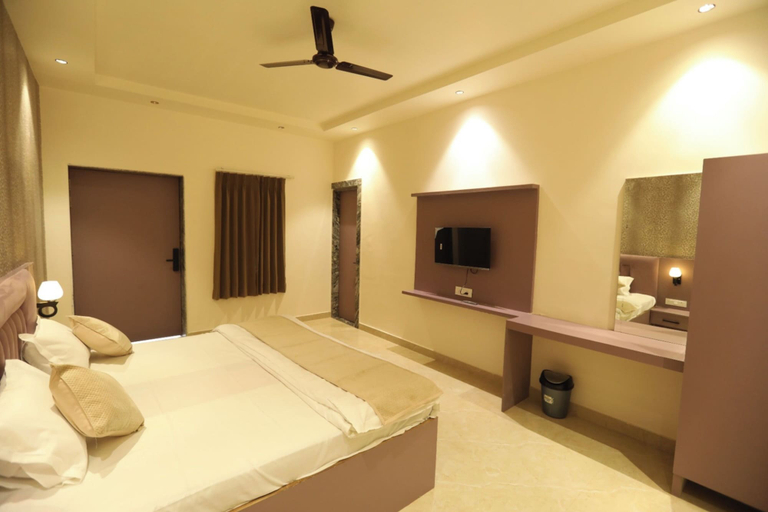 Room 5, Nature Stay A Luxury Farm, Ajmer