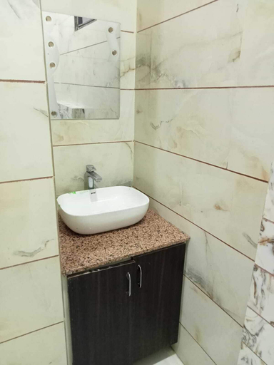 Bathroom 5, Hotel Paul Residency, Muktsar