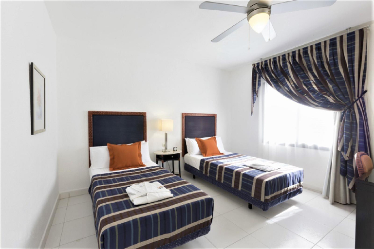 Bedroom 2, Beverly Hills Heights, Santa Cruz de Tenerife
