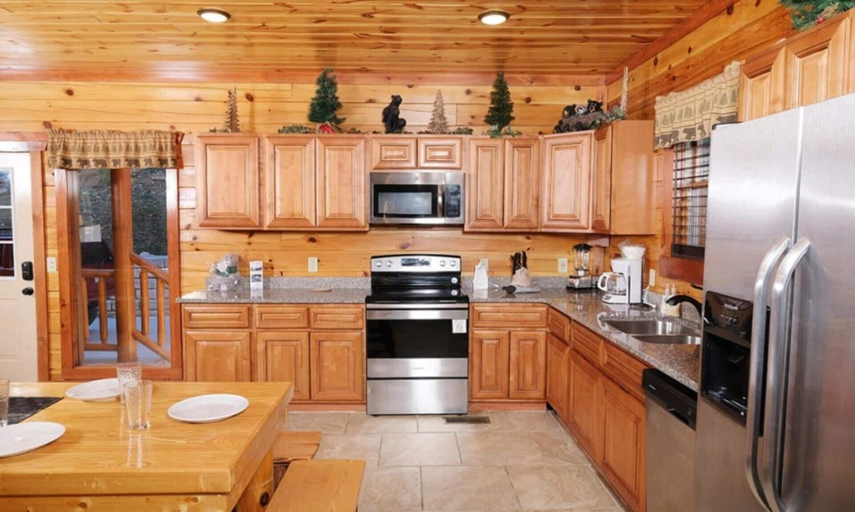 Private kitchen 2, Splash' N Mountain Lookout, Sevier